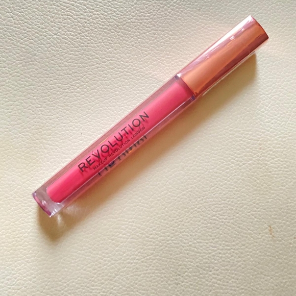 Makeup bundle - Picture 6 of 9